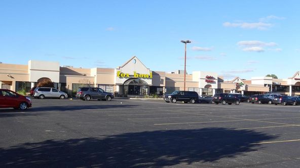 Shops of Wheaton: 1245 Butterfield Rd, Wheaton, IL 60189